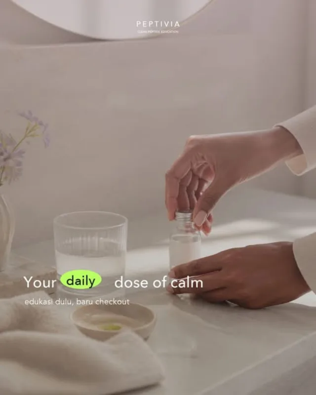 Poster bertulisan Your daily dose of calm, edukasi dulu baru checkout